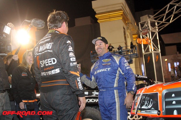 Robby Gordon and PJ Jones talking after the race.